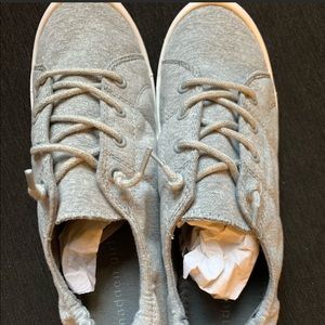 Madden Girl, Bailey Sneakers, Grey size 9